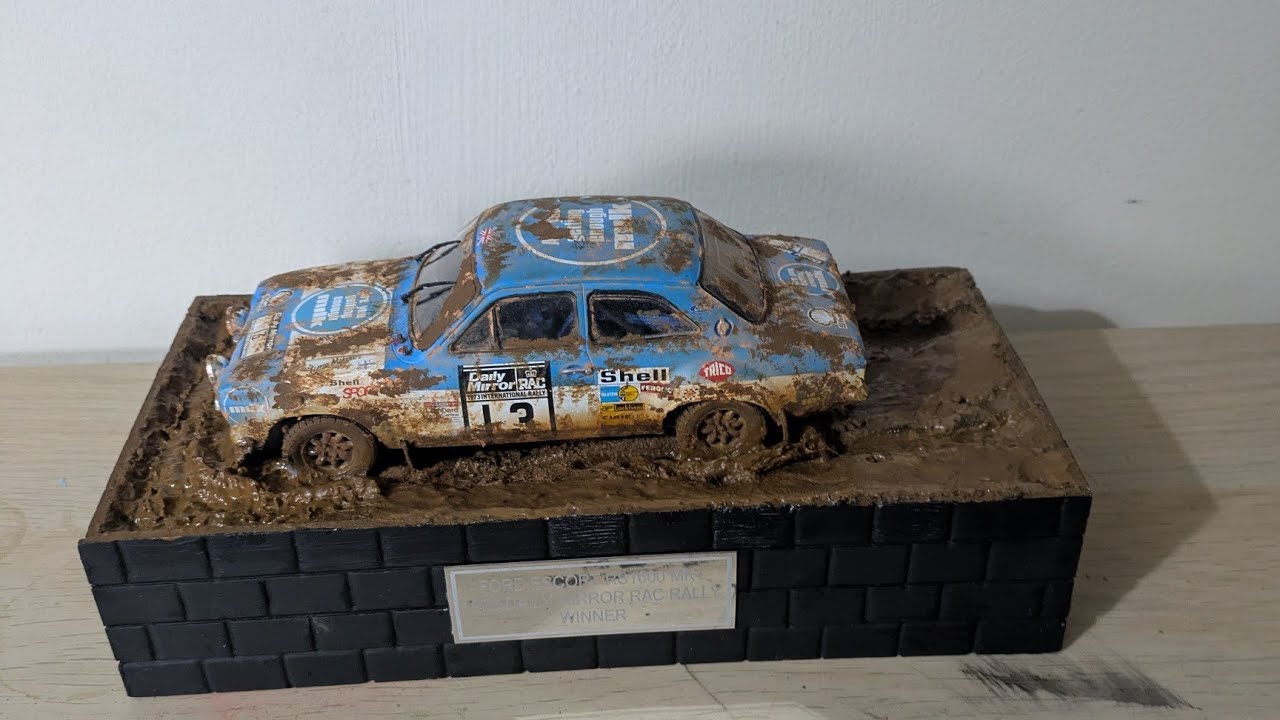 MK1 FORD ESCORT RALLY DIORAMA