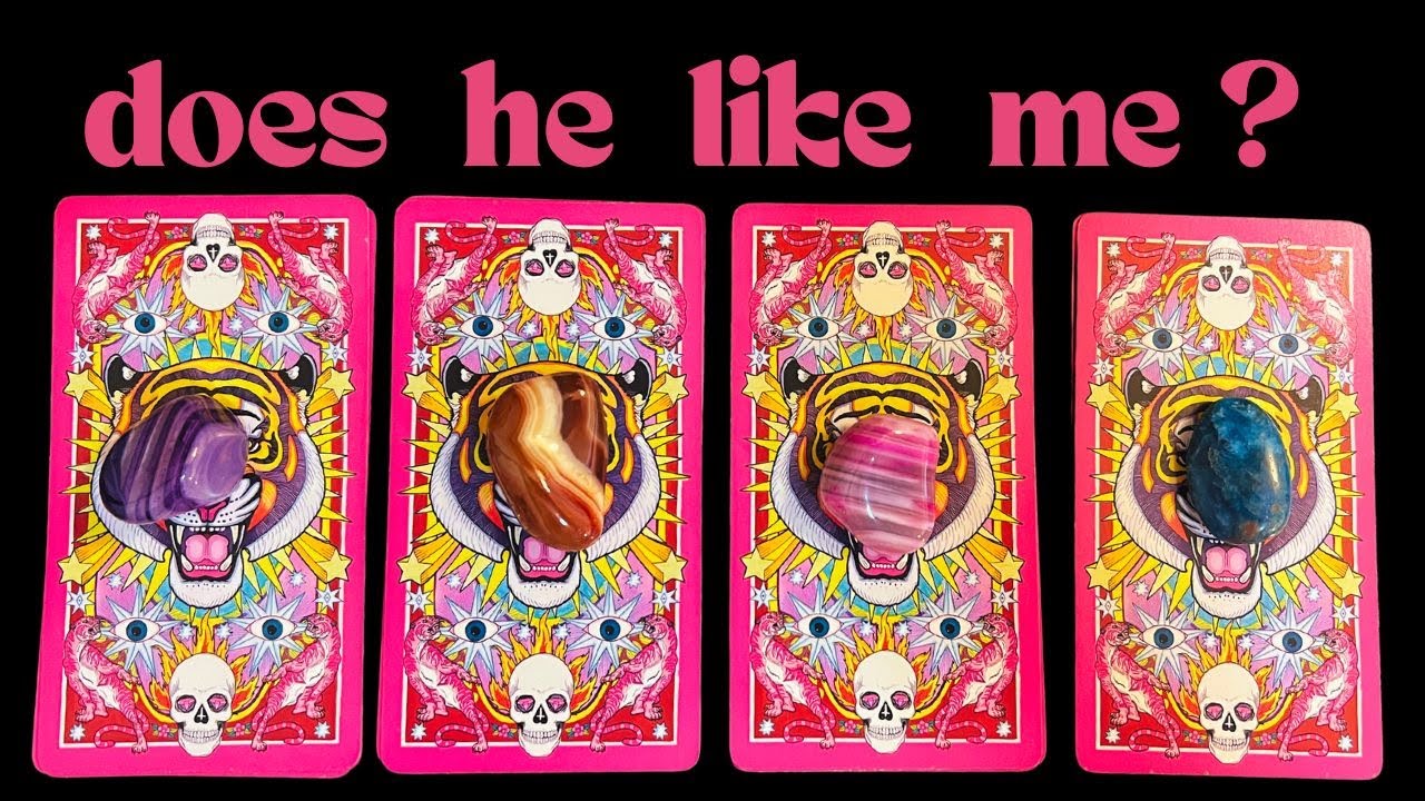 DOES HE LIKE ME??? ❓❔🚨😍🚨❔❓ pick a card 💚💛❤️💙
