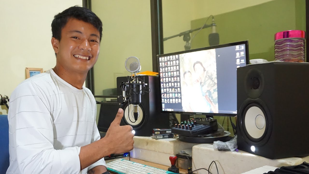 Antonius Hulu. Artis Ono Niha yang sedang VIRAL_ Talenta untuk Tuhan.
