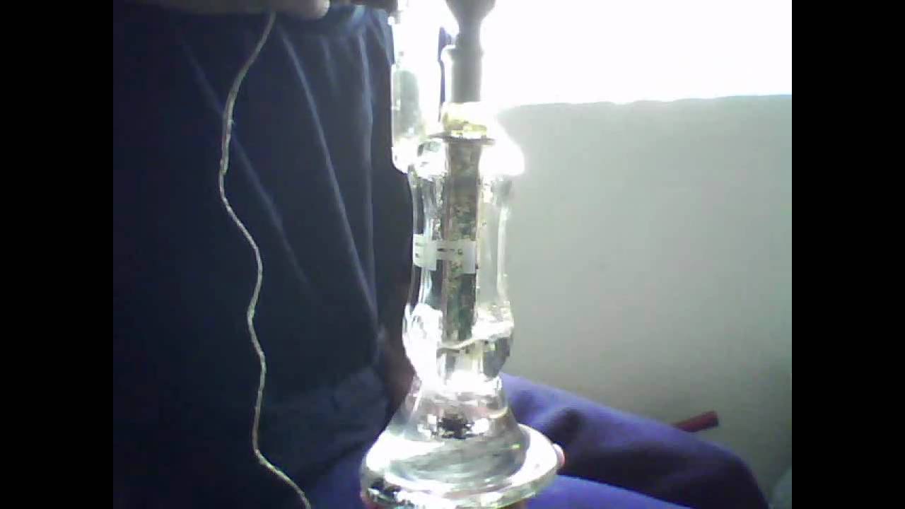 New Laptop Wabcam Smokin A Fat Bowl!!!!