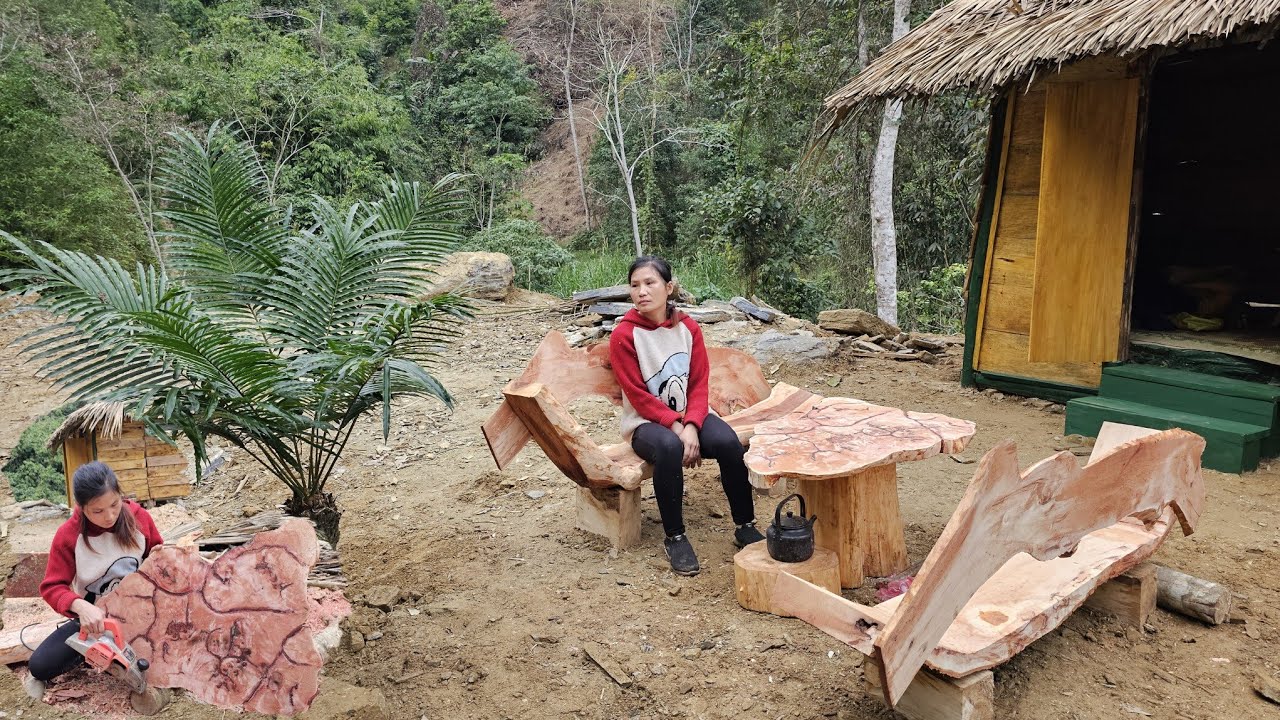Day 95 After Leaving the City: A Girl Handcrafts a Stunning and Durable Wooden Furniture Set