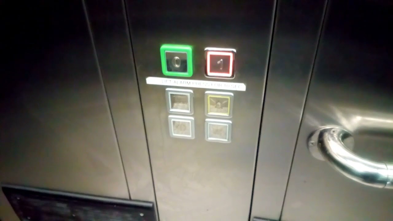 Kleemann Lift- Tesco Extra, Waterford