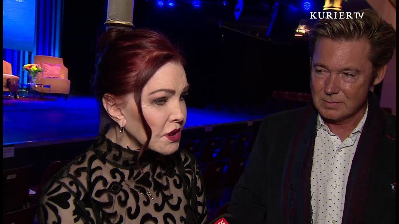 Priscilla Presley plautert über Elvis