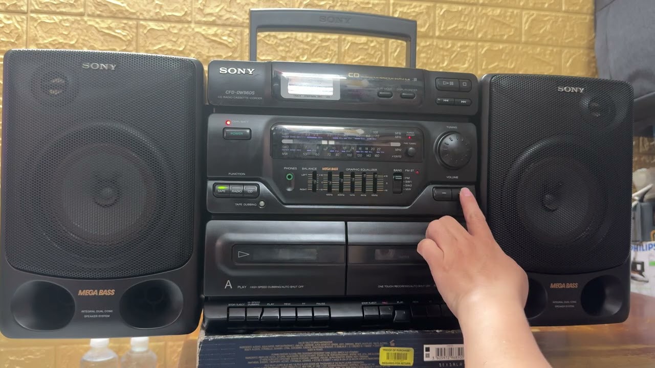 Sony CFD-560S-Gia 3tr-liên hệ Thuỳ Audio Sài Gòn 0945019268.
