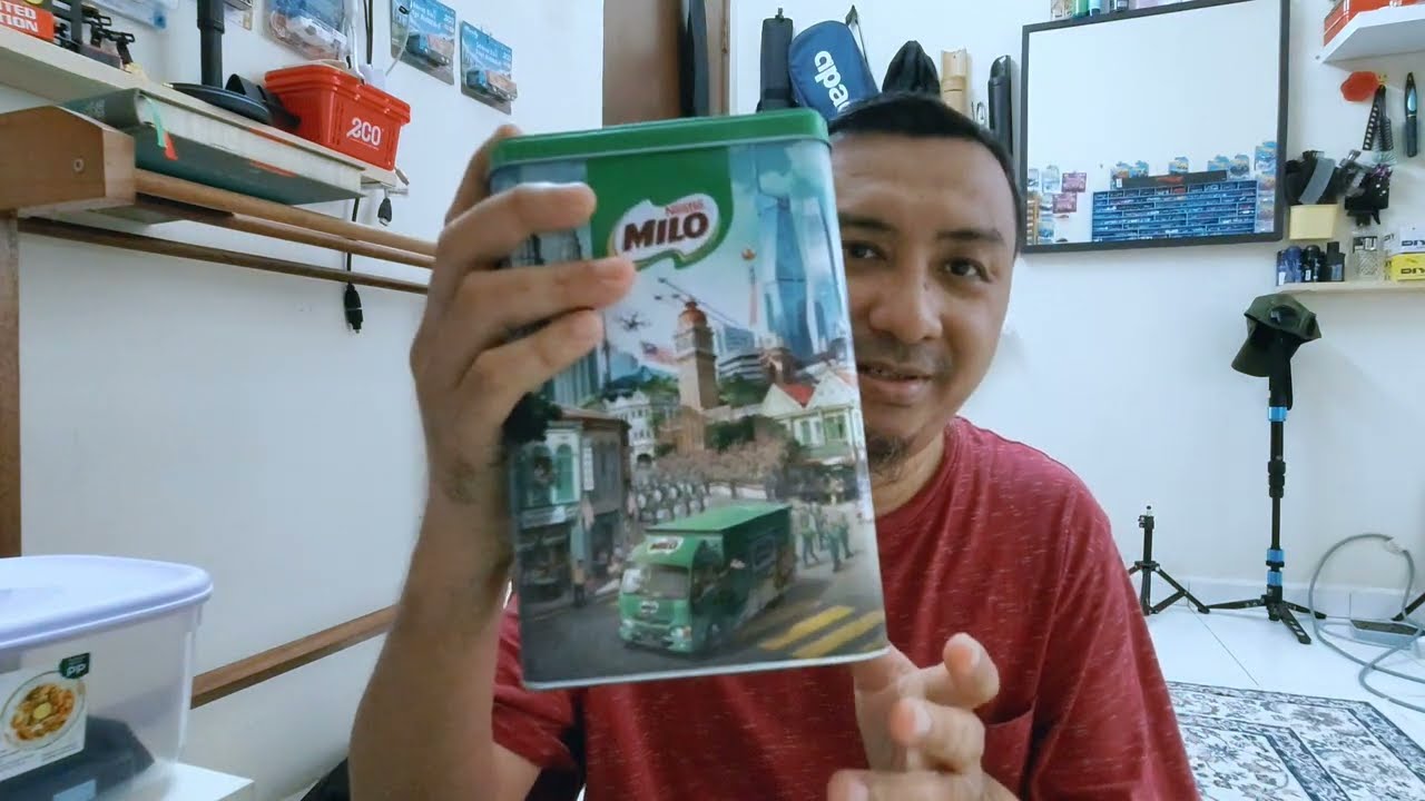 Unboxing Tin Biskut Milo 