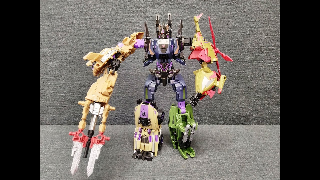 Обзор трансформера Bruticus - Fall of Cybertron - San Diego Comic-Con 2012 - Hasbro. Музей Р-ТФ.