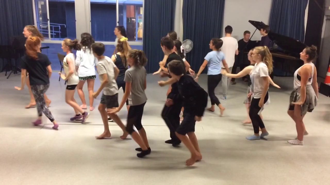 Beauty school dropout reprise