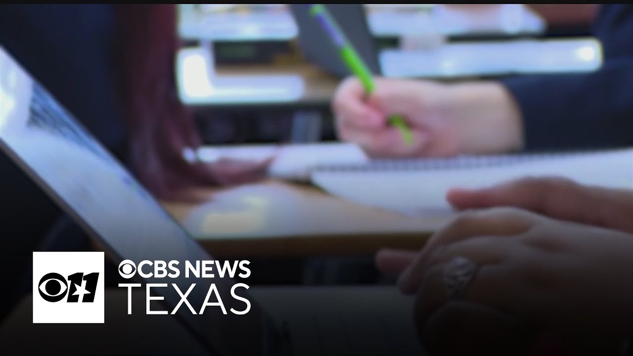 Texas districts vote down new prayer‑time policy as SB 11 deadline arrives