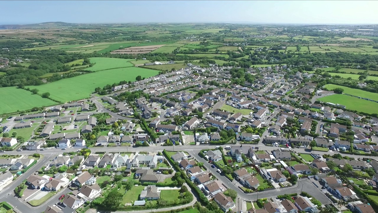 Illogan and surrounding area from 400 feet.