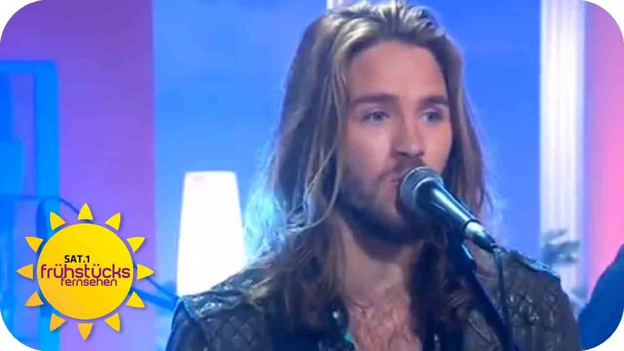 Gil Ofarim & Acht - "Du weißt" live im Studio | SAT.1 Frühstücksfernsehen