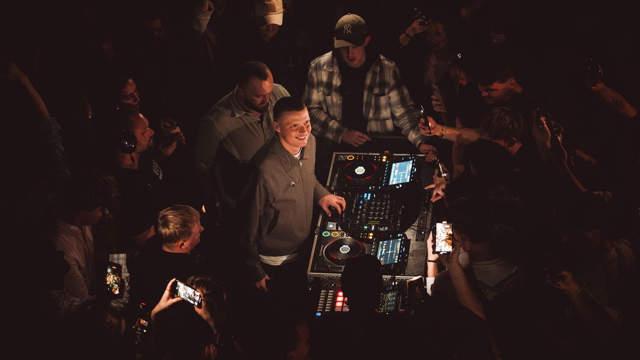 STORE VEGA X ANTON WESTERLIN (dj-set)