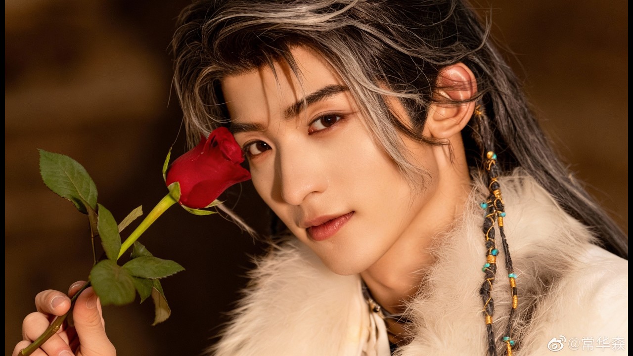 Cdrama Parody Song - My favorite fangirl  feat Chang Huasen & Ao ruipeng moonlight mystique