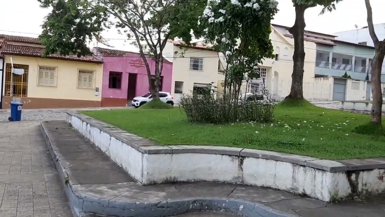 Mostrando para vocês a praça Castro Alves em Itororó Bahia (parte 01).