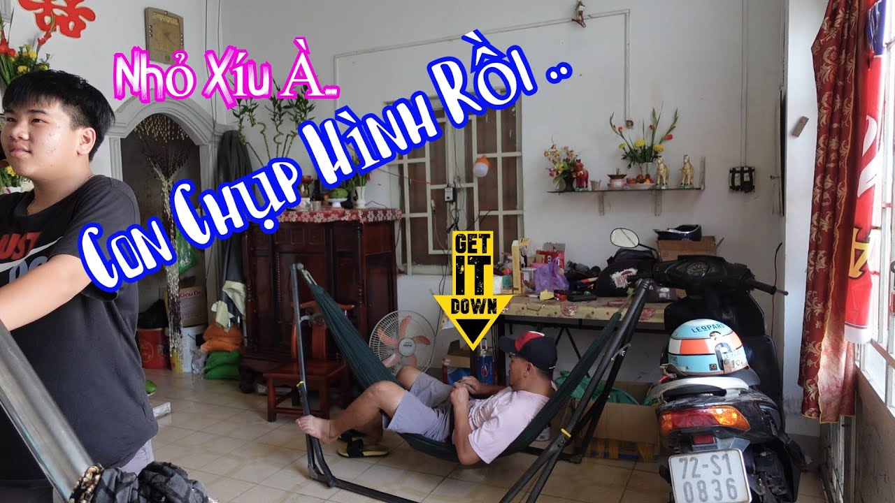 Hưng Rèo Thấy Chuối Nhỏ Xíu Của Cậu Bé