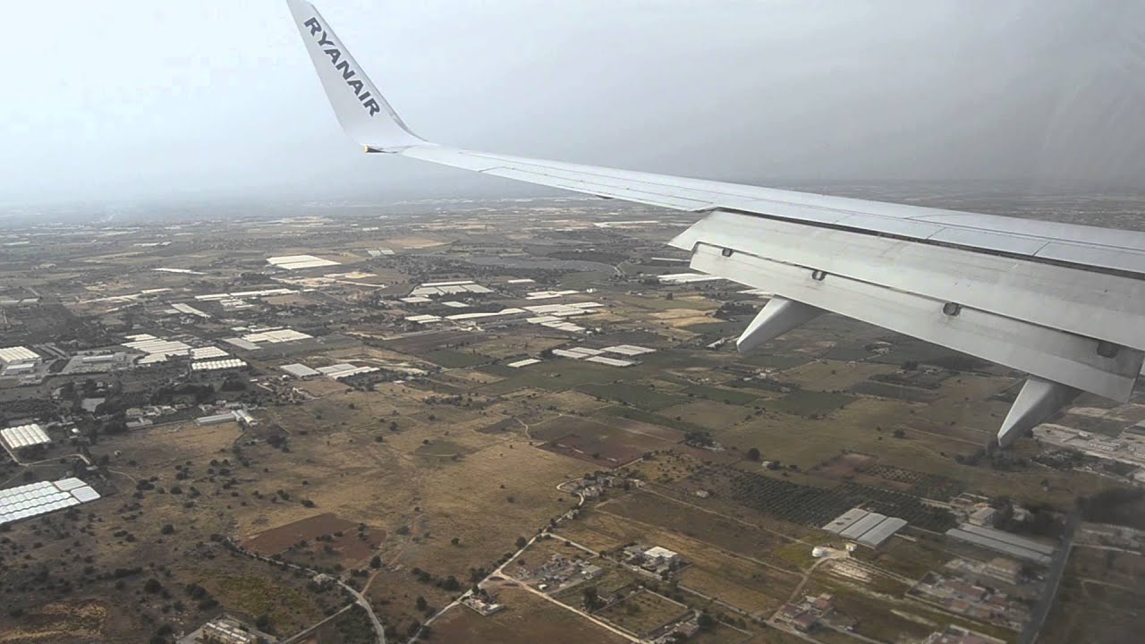 Landing in Comiso (CIY) [HD]