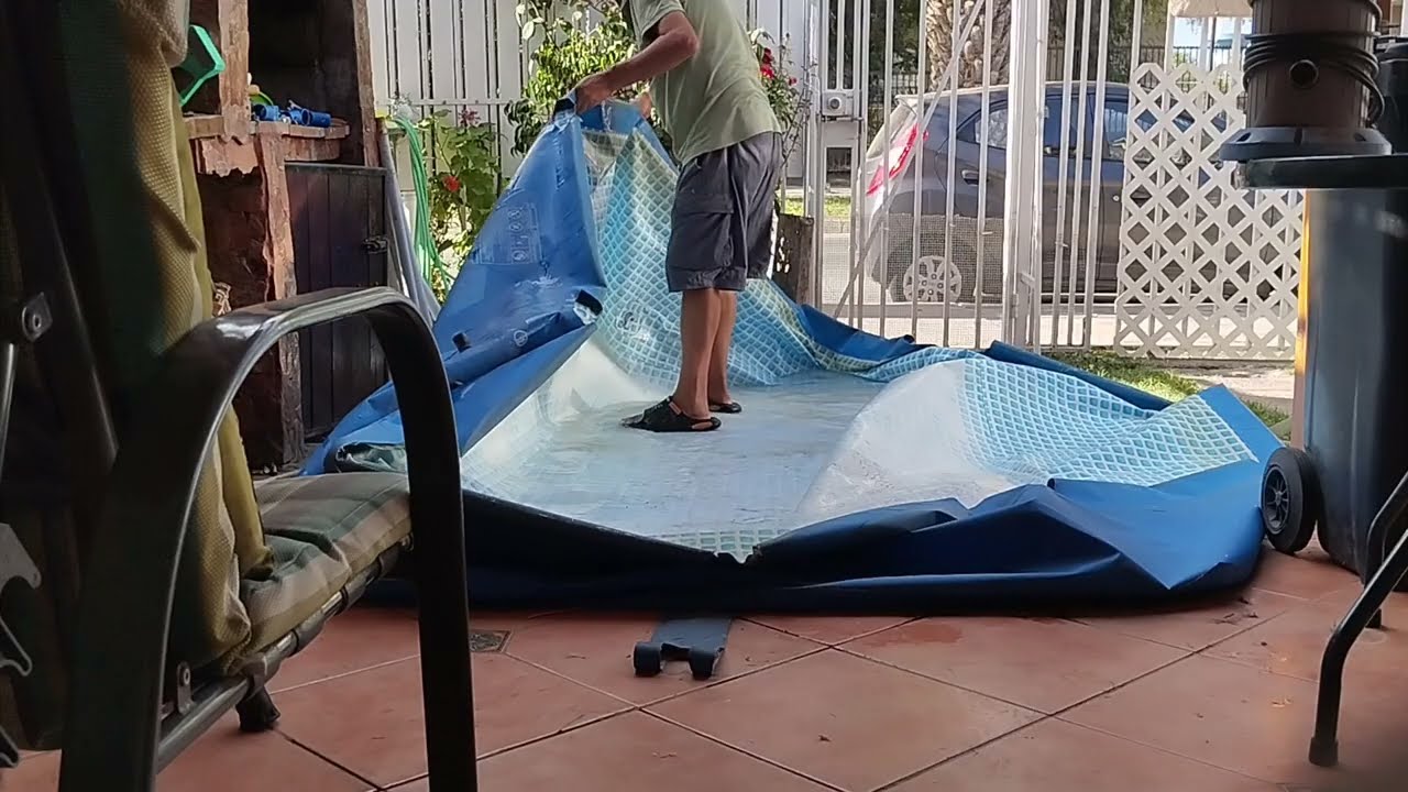Guardando la piscina 