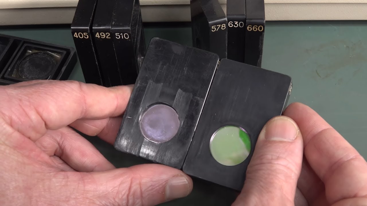 EEVblog #1366 - Mystery Bunker Item Teardown