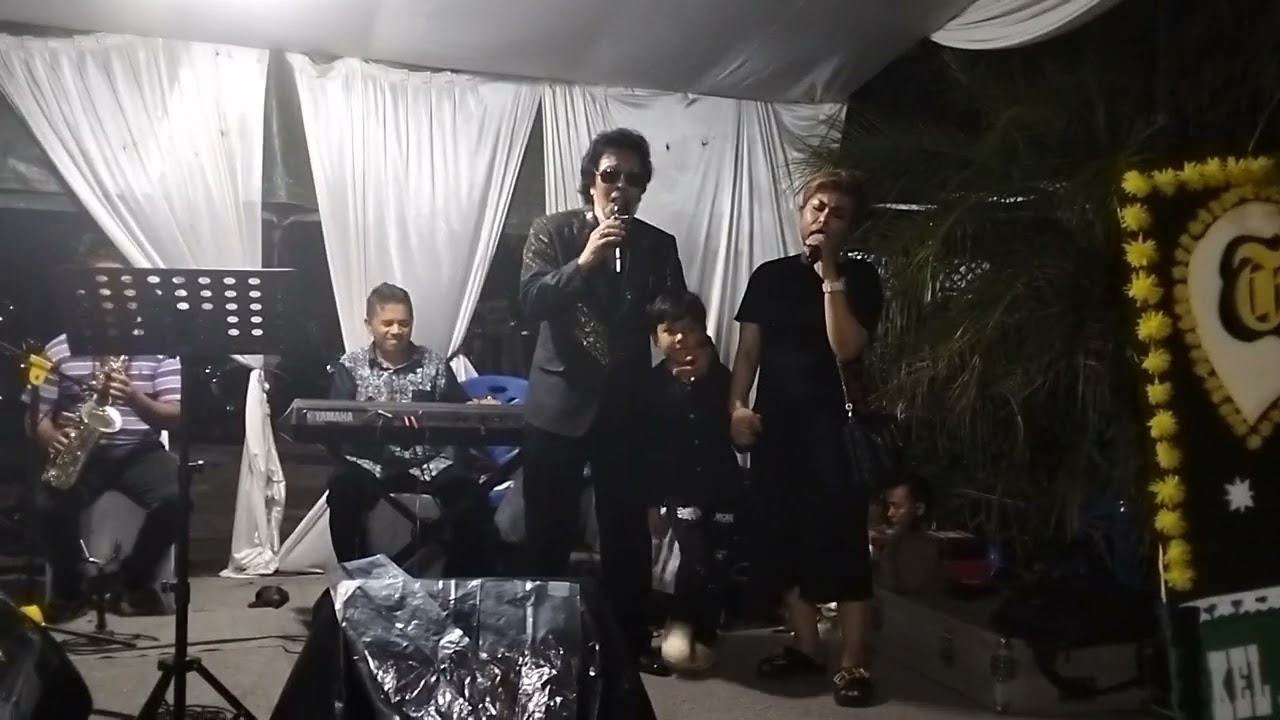 Bunthora Situmorang Jay Hutajulu Novita Dewi Membawakan Lagu Surat Na Rara