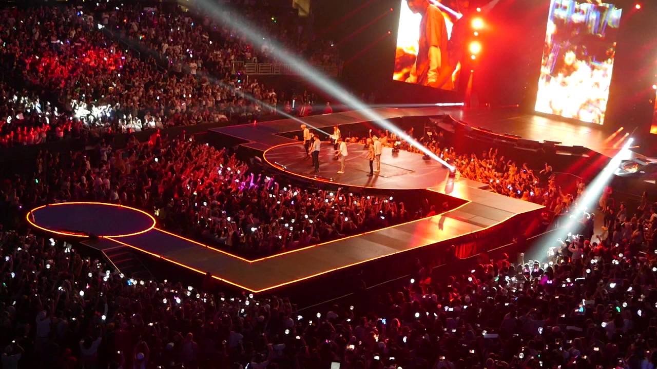[FanCam] BTS 방탄소년단 - Young Forever +  Fire @ KCON16 LA 07.31.16