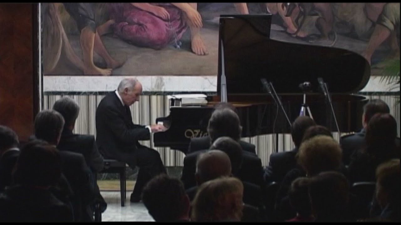 Bruno Canino - Franz Liszt: Valse Oubli&eacute;e No. 1 in F-Sharp Major