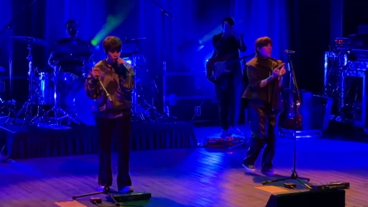 26/26 Tegan and Sara - Closer “For The Single People” @ Solvang Festival Theater, Solvang,CA 11/4/23