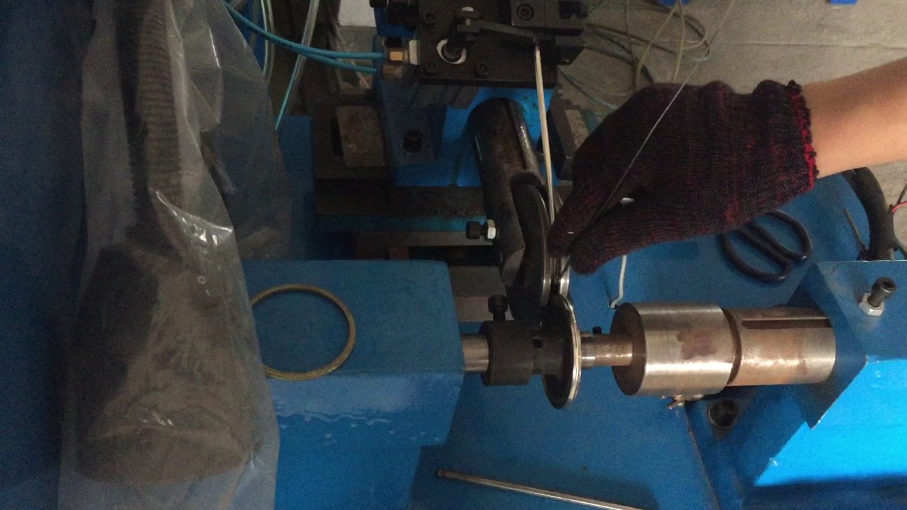 Small Winding Machine for Spiral Wound Gasket (www.seal-china.com)
