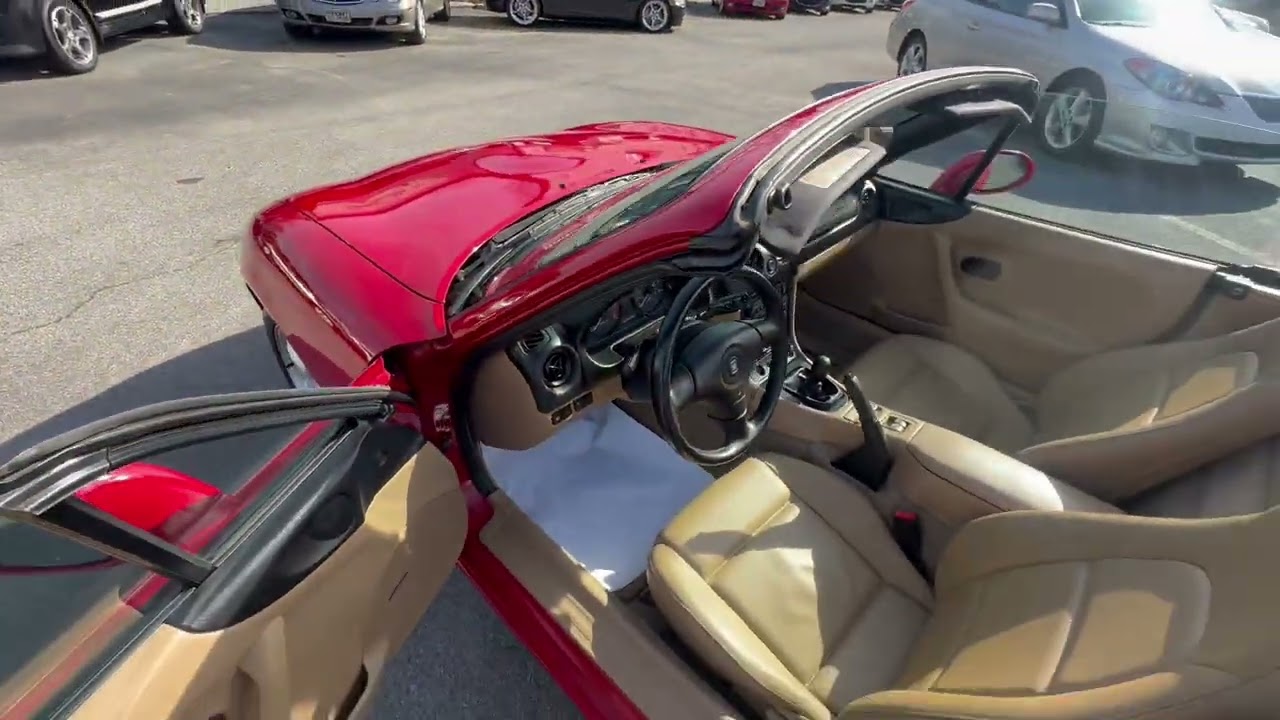 Видеообзор MAZDA MIATA MX-5 ROADSTER 1999 года выпуска. Артикул: 134372
