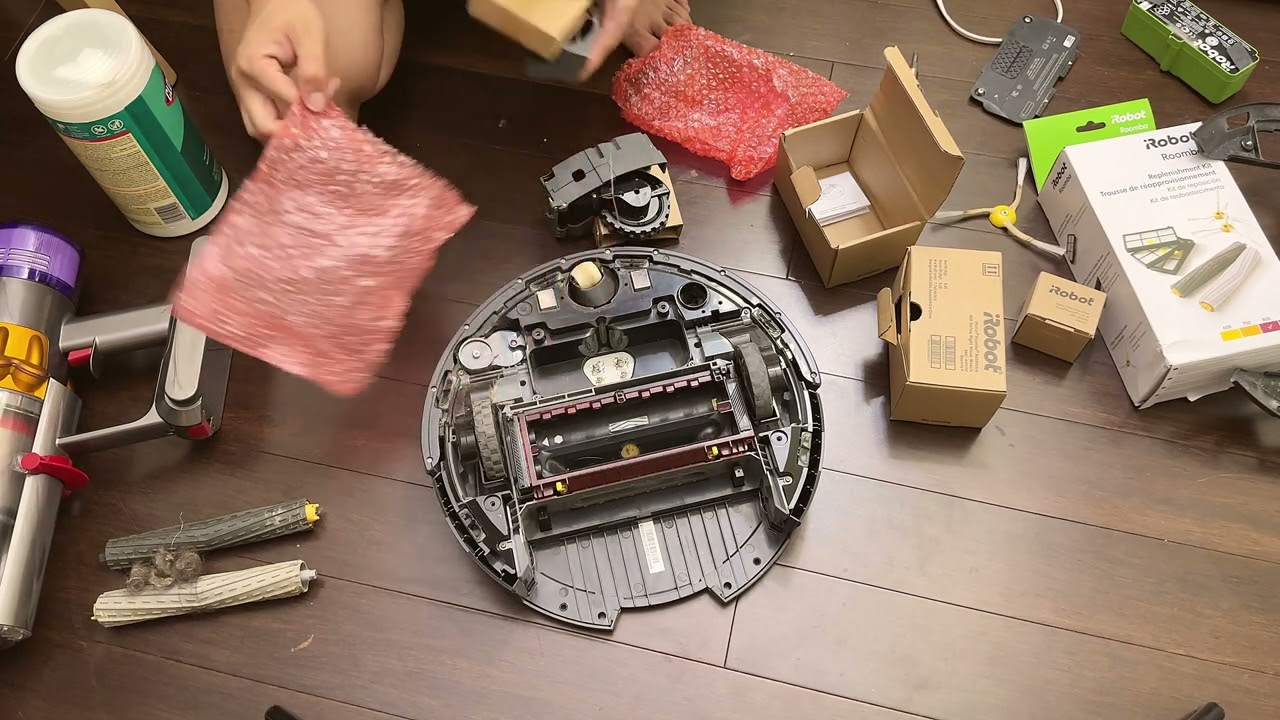 Roomba 985/980/800/700/600/500 Wheel Assembly Replacement