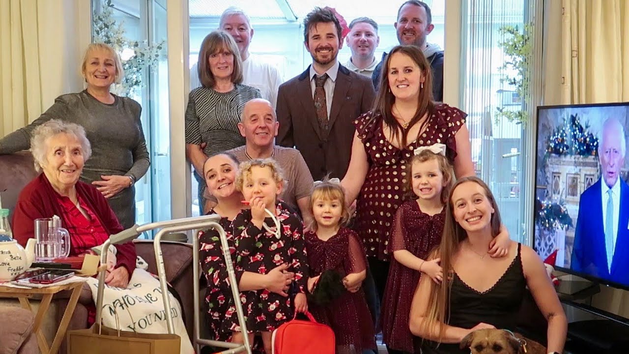 Wonderful Christmas Time - Christmas 2024