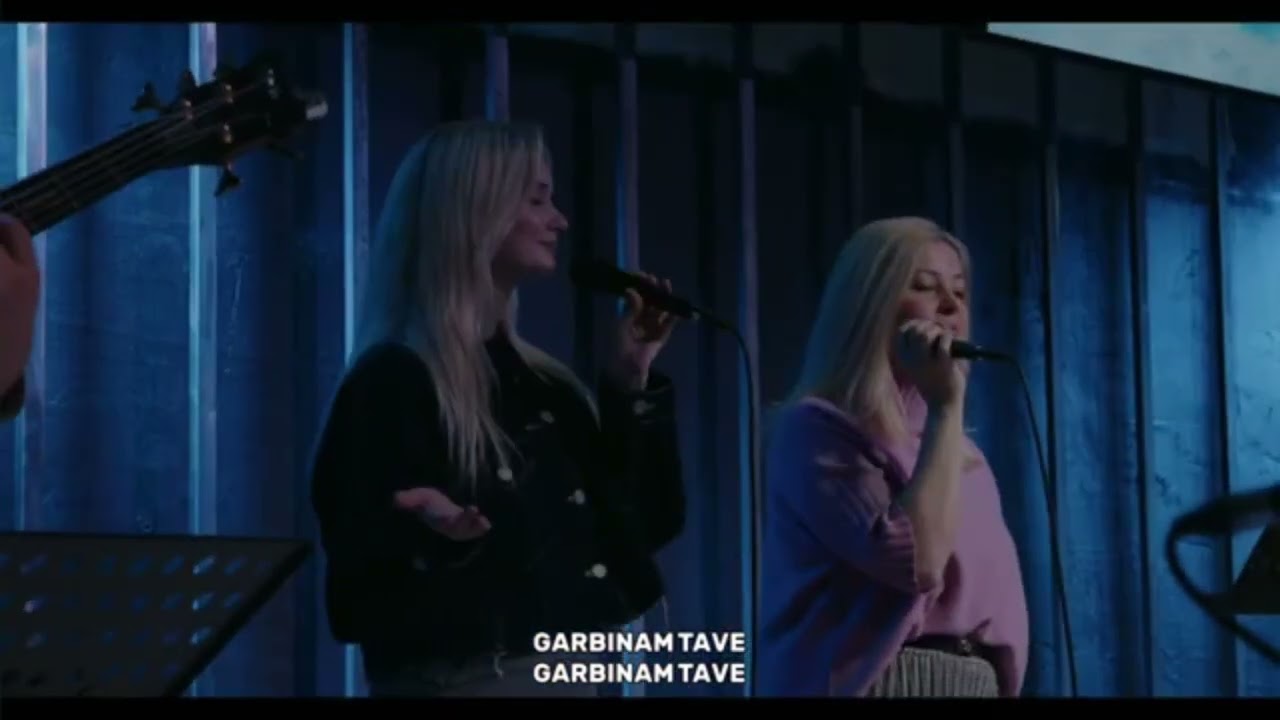 Giesmė: Garbinam Tave! 