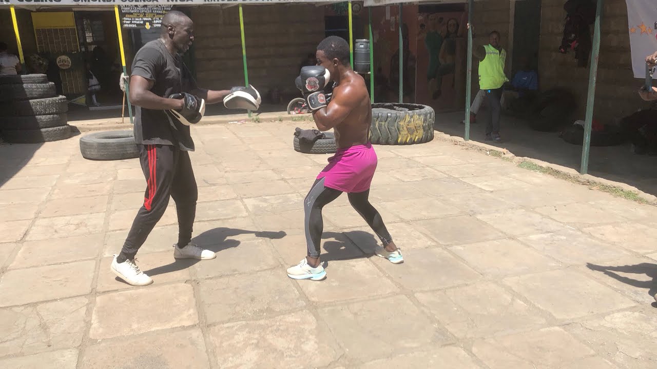 WEEK 5 LEARNING BOXING (pad work). ANY IMPROVEMENT??