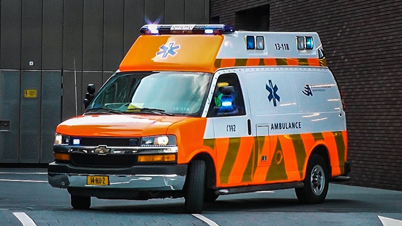 Vele Ambulances met spoed in Amsterdam