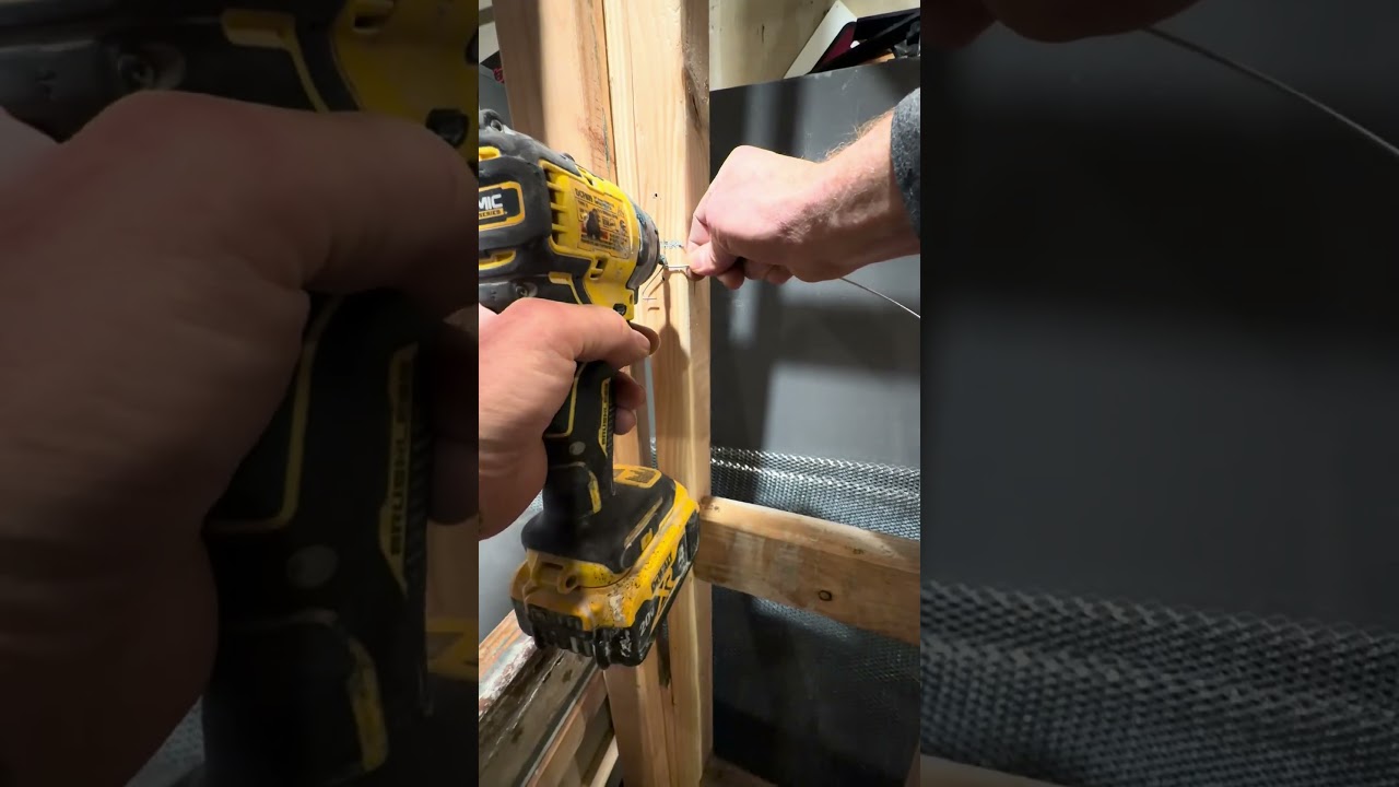 Видео 1 о токарном станке и затирке стен. Подготовка к подвешиванию токарного станка! #сделайсам ...