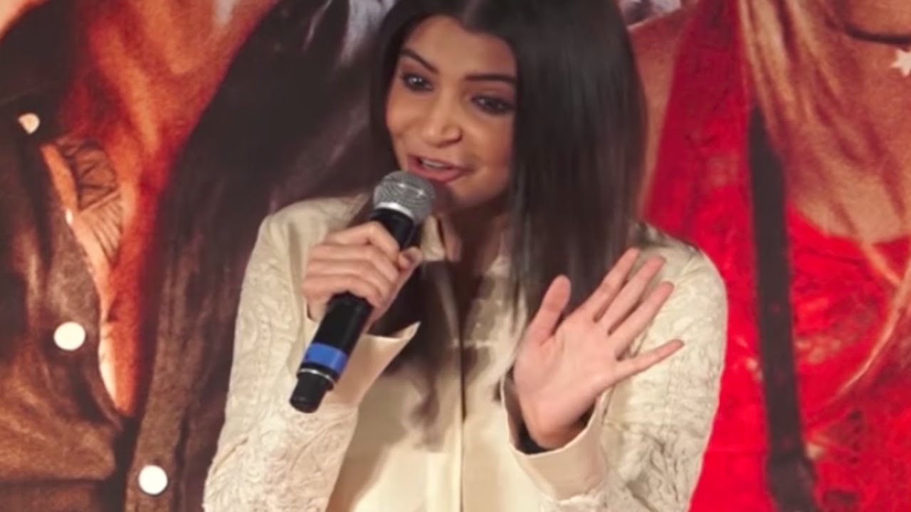 Anushka Sharma speaks fluent Gujrati @ Harry met Sejal Trailer Launch