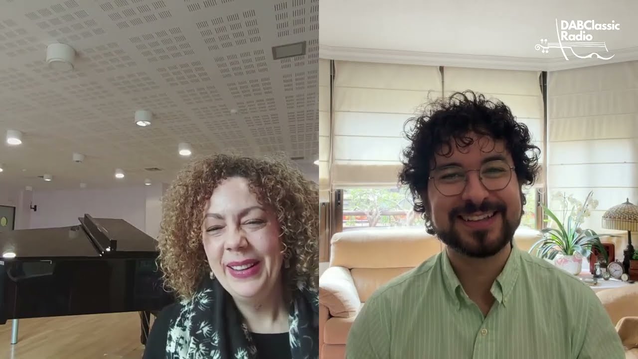El profesor y pianista Rubén Talón en Caminando entre corcheas con Laura