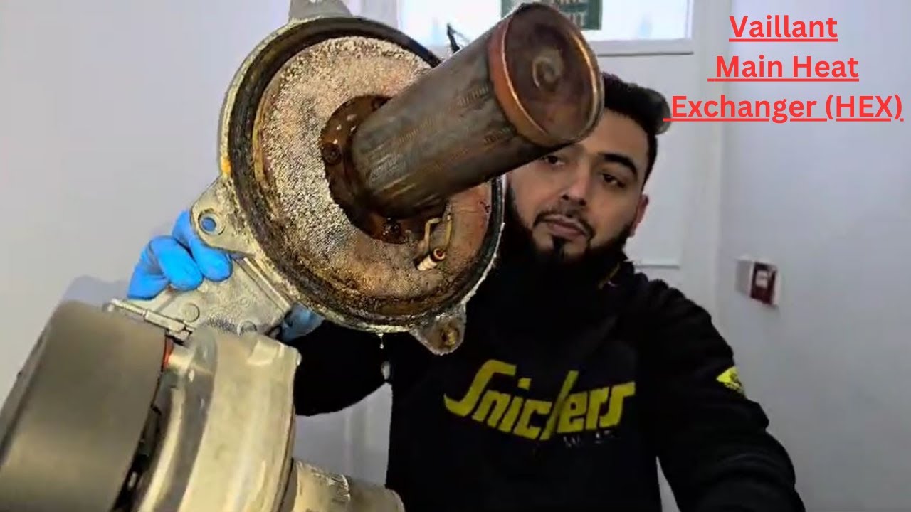 Газовый котел Vaillant Eco Tec Plus — основной теплообменник и горелка в сборе 837, 637, 937, F28
