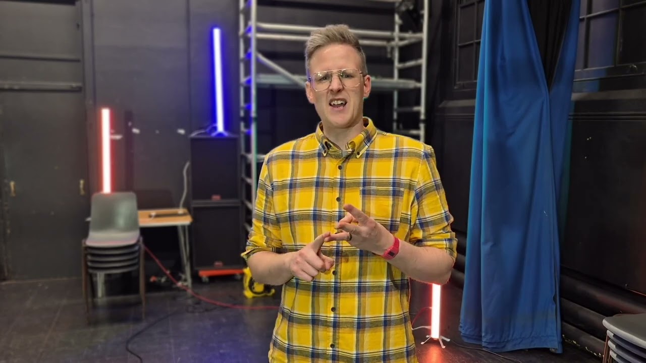 A Midsummer Night's Dream & Twelfth Night 440 | Theatr Clwyd