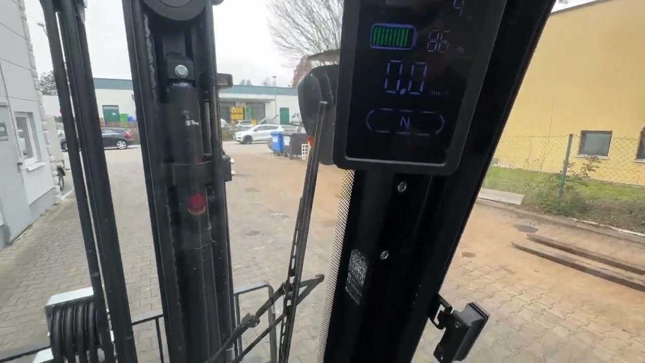 EP EFL353 Elektrostapler Funktionsvideo