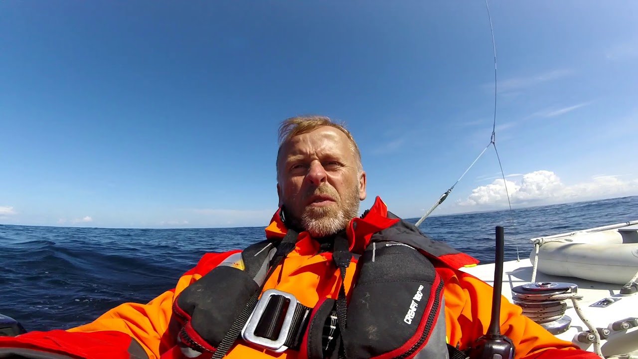 µAdventure 2 in a Dragonfly 800