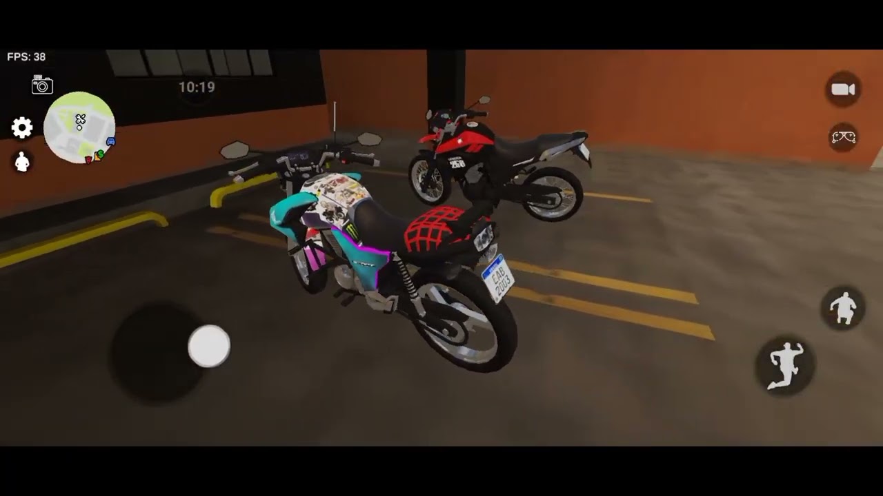 A romano a moto do meu primo e olha o que aconteceu.