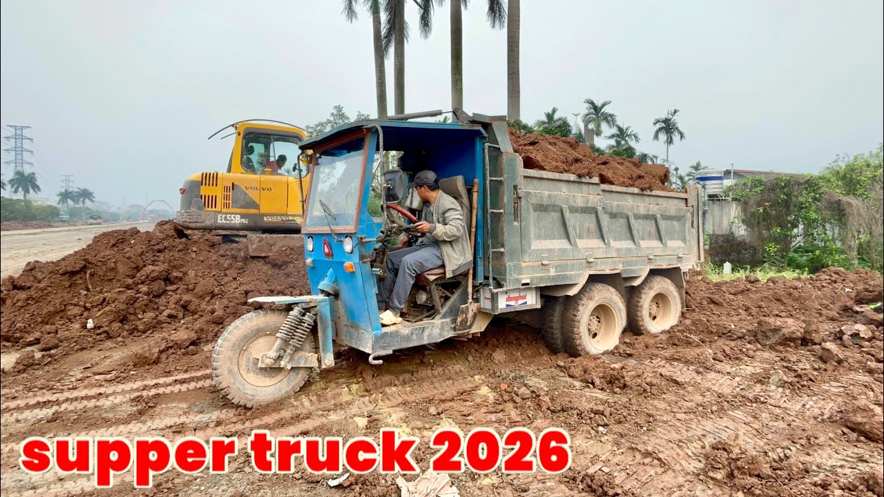 Primitive heavy trucks | Công nông chở đất đá quá nặng thụt hố cực căng | Máy xúc dốan DX 140 w
