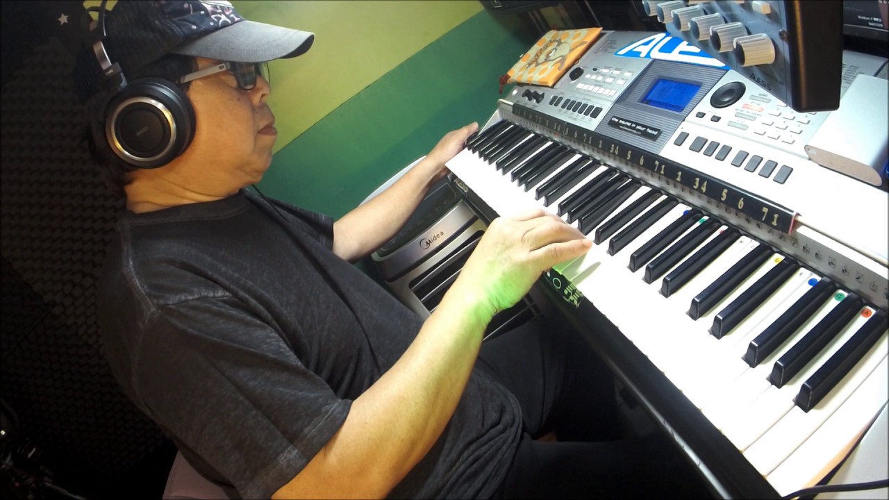 Love Me With All Your Heart  ( Keyboard  Cover )