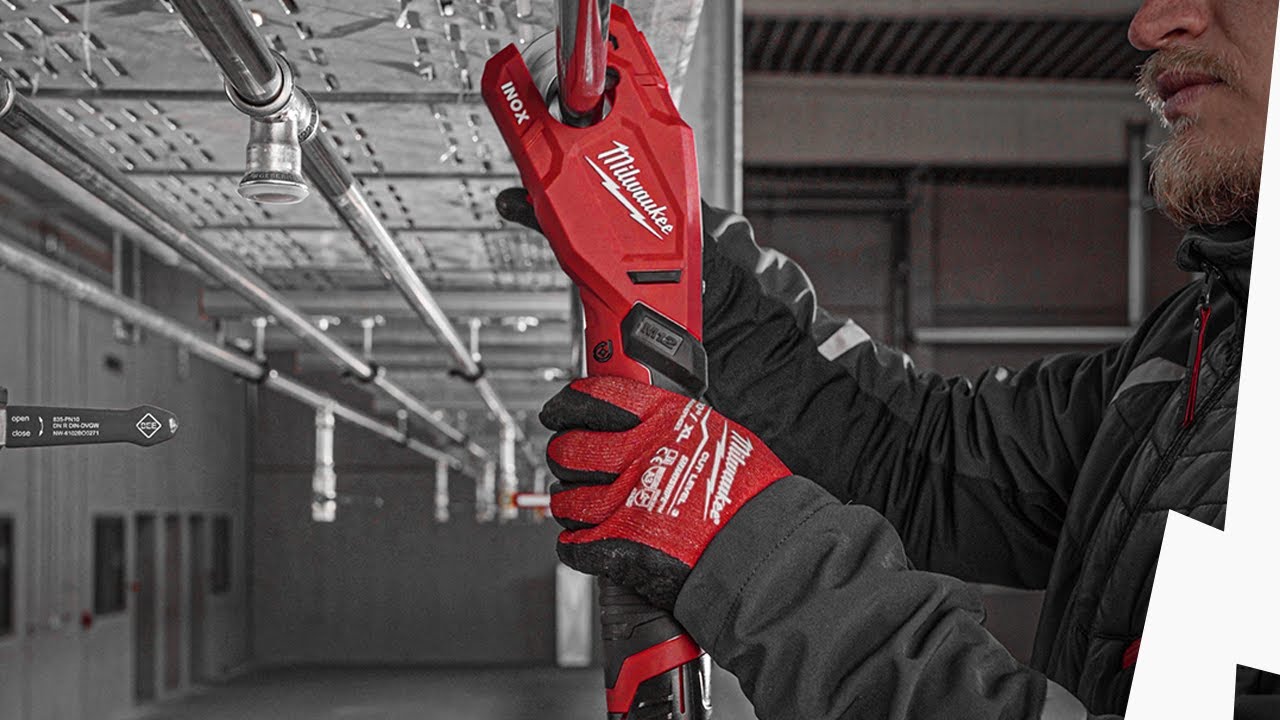 MILWAUKEE® M12™ RAPTOR™ Stainless Steel Pipe Cutter - Testimonial