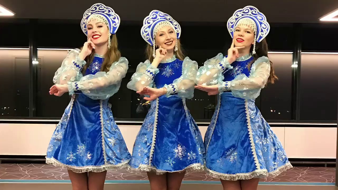 Снегурочки. Шоу-балет “KLUKVA”