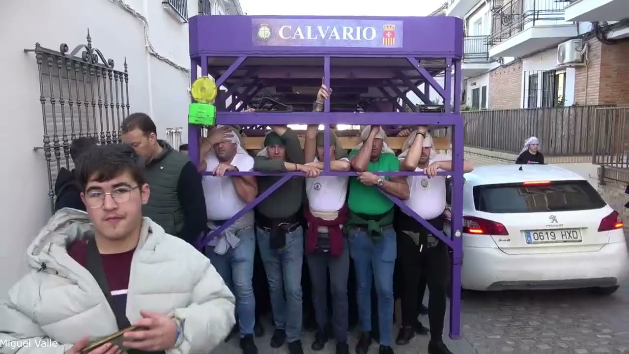 Primer ensayo cuadrilla de costaleros paso cristo del calvario