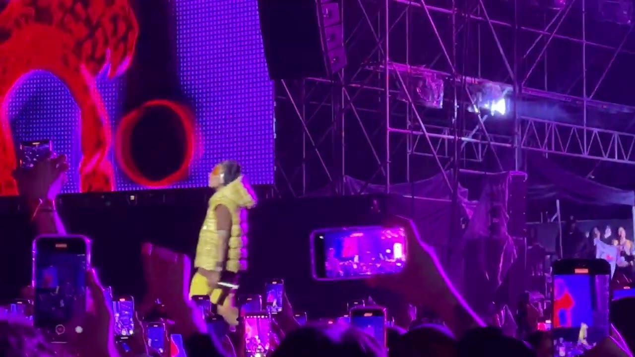 231008 Lil Uzi Vert - 20 Min (One Universe Festival 2023)