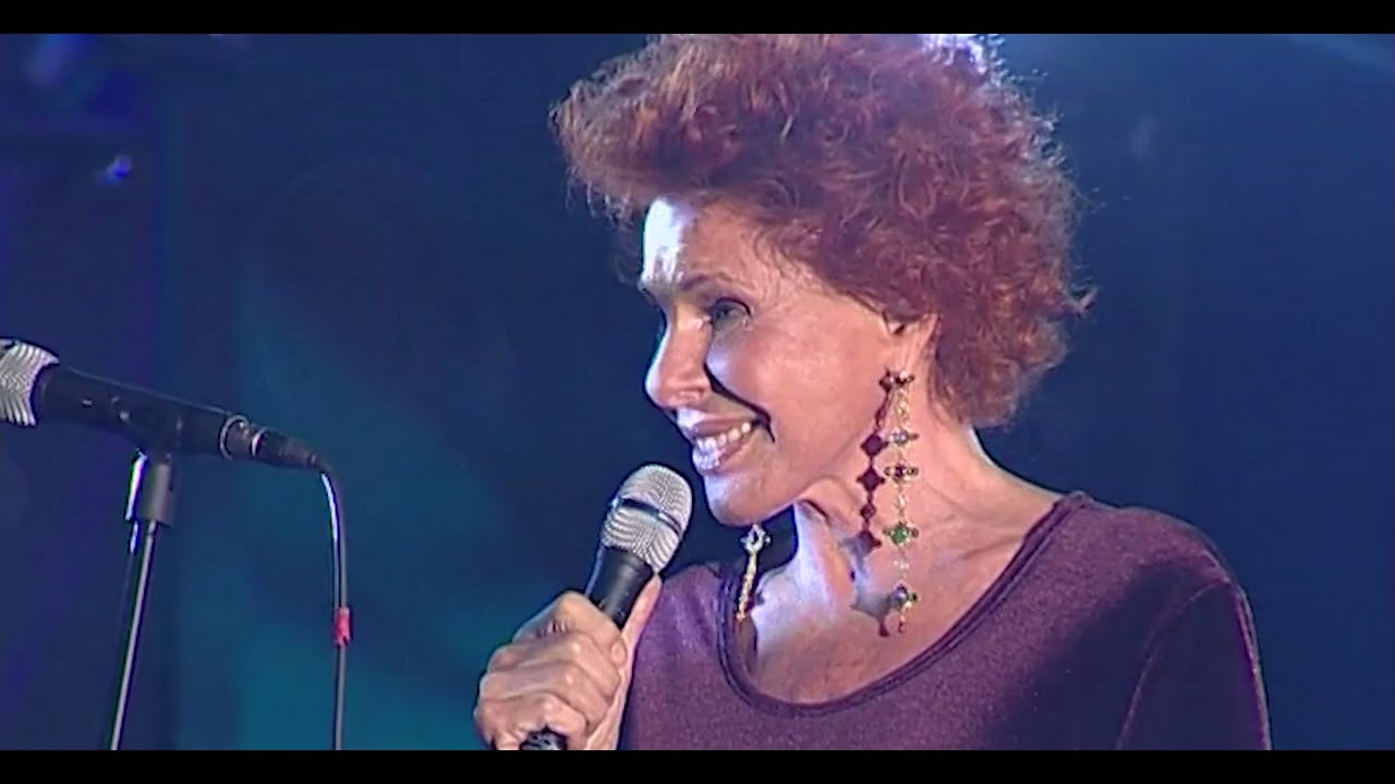 Ti lascio una canzone - Ornella Vanoni e Gino Paoli (Radio Italia 2004)