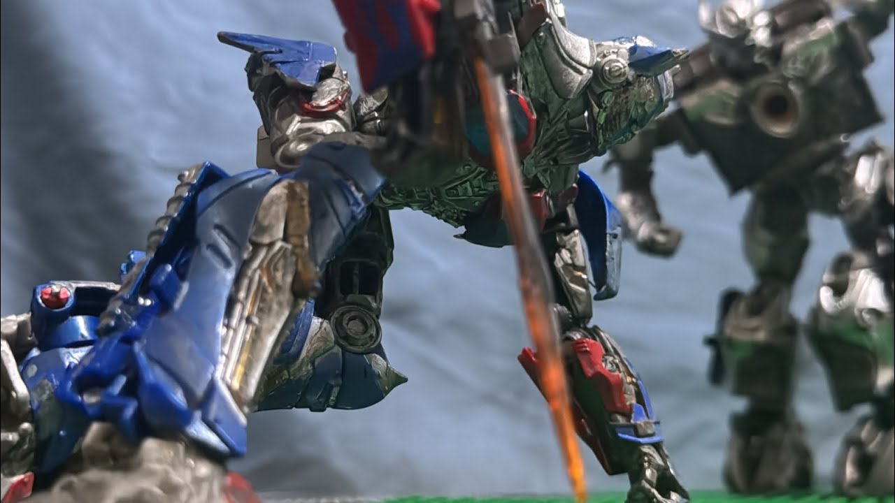 Optimus Vs Galvatron | Transformers AOE Stop Motion