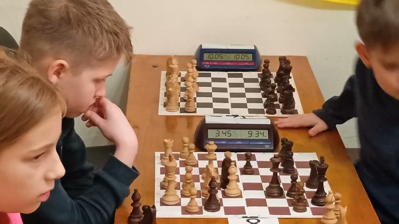 Хто спішив той програв | У дівчат мир | Чемпіонат Прикарпаття (U14) | Рапід | Раунд 3 | Дошка 7-8