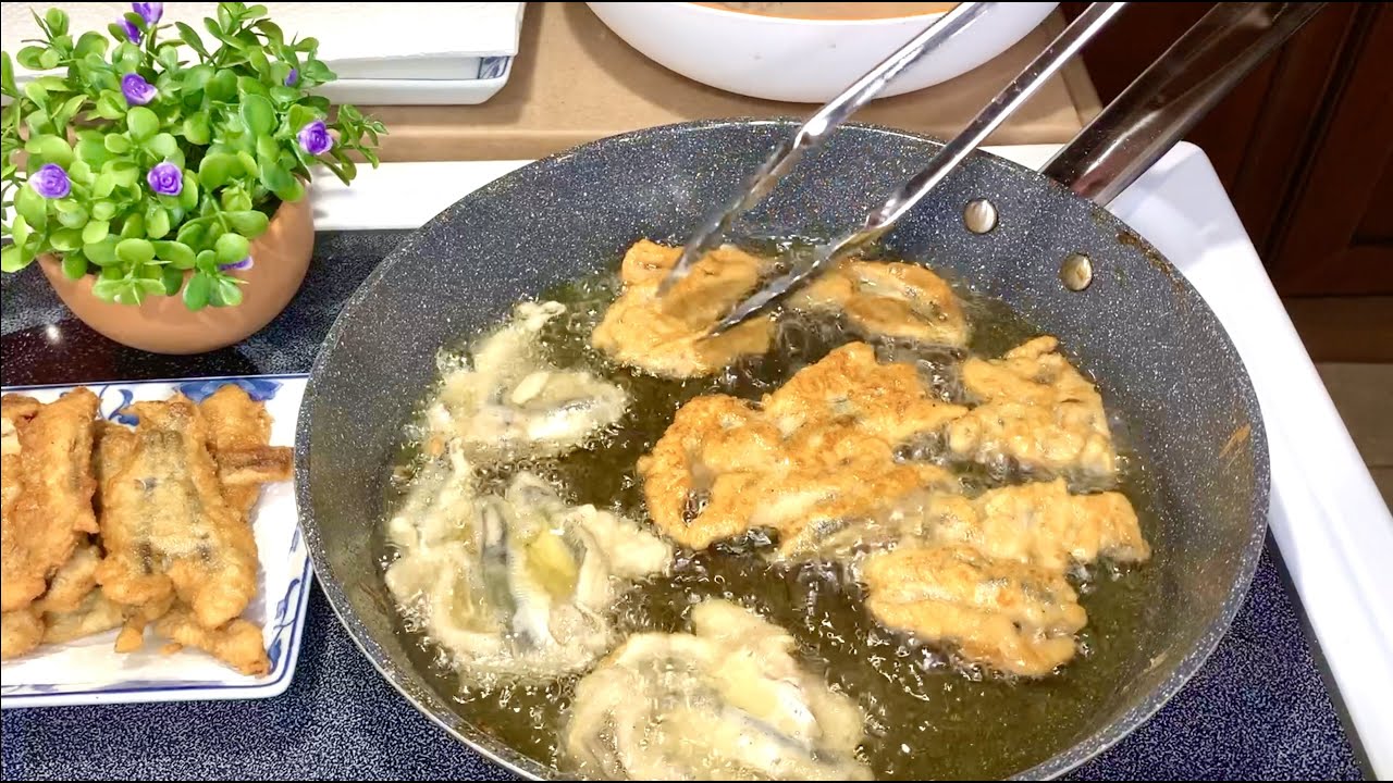 FRIED FISH FILLET - Anchovy, Greek Gavros | Γαύρος τηγανιτός & πως τον φιλετάρουμε Ε140
